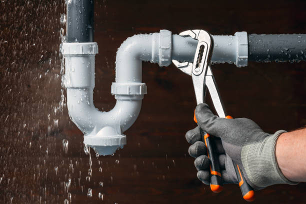 Professional Leak Detection technician working in Troy, NH